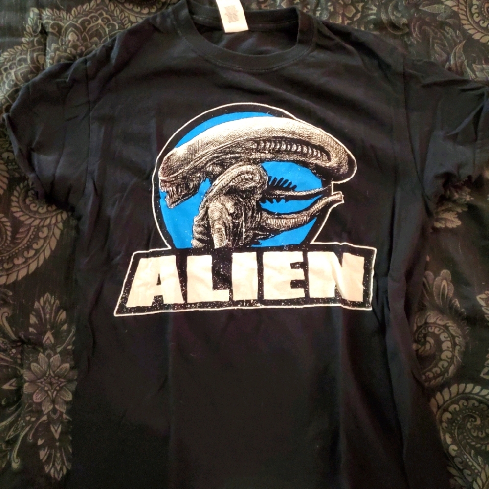 Gildan Alien t-shirt